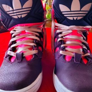 🛍👟 rare ADIDAS Like New ~ Original High Tops- Year 2013